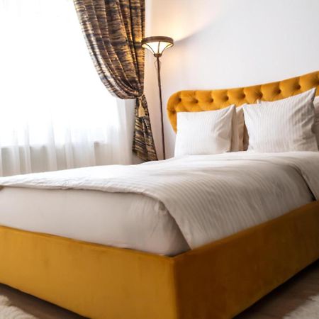 Jsn House - Private Parking & Premium Services Бухарест Екстер'єр фото