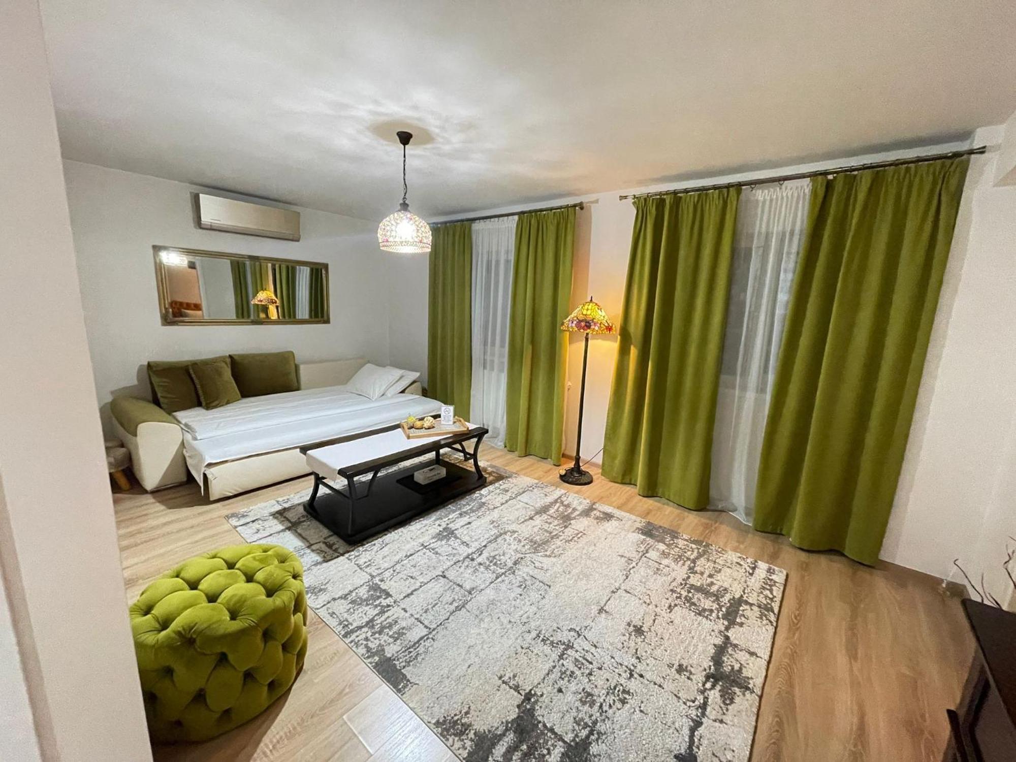 Jsn House - Private Parking & Premium Services Бухарест Екстер'єр фото